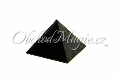 Pyramidy-PYRAMIDA, ŠUNGIT, leštěná, 3 cm